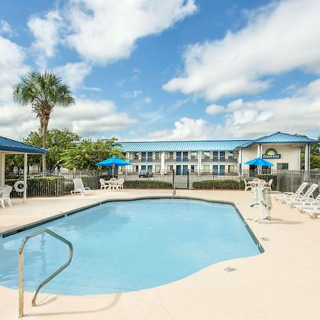 Days Inn By Wyndham Valdosta I-75 Exterior photo